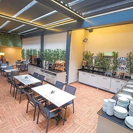 Myway Deluxe Hotel 4*